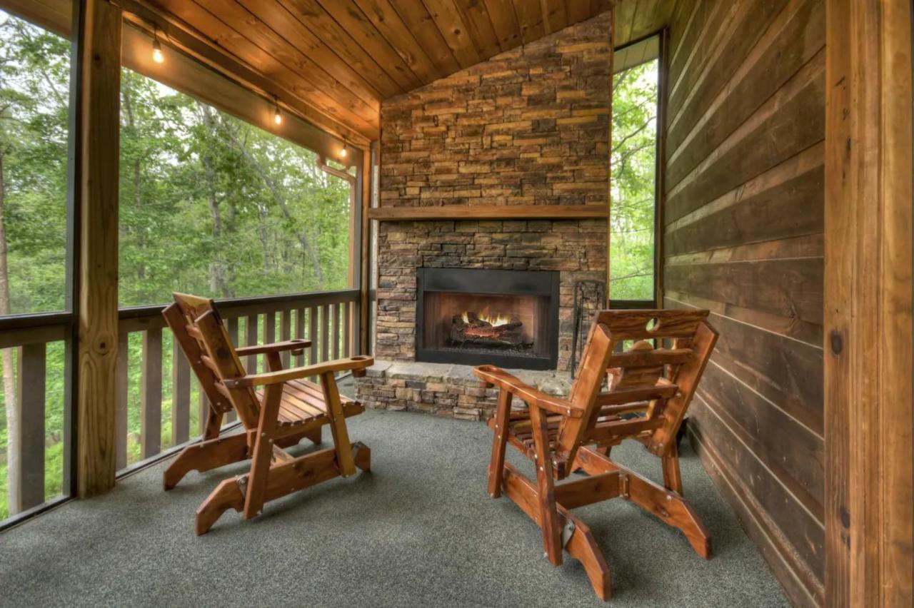 Hébergement de vacances Escape & Enjoy! Haven With Game & Hot Tub Blue Ridge