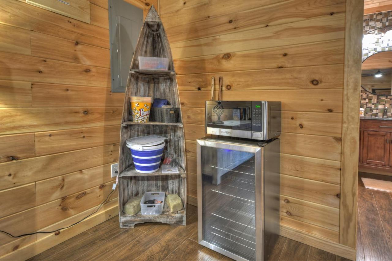 Hébergement de vacances Escape & Enjoy! Haven With Game & Hot Tub *