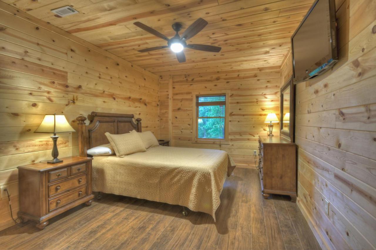 Escape & Enjoy! Haven With Game & Hot Tub