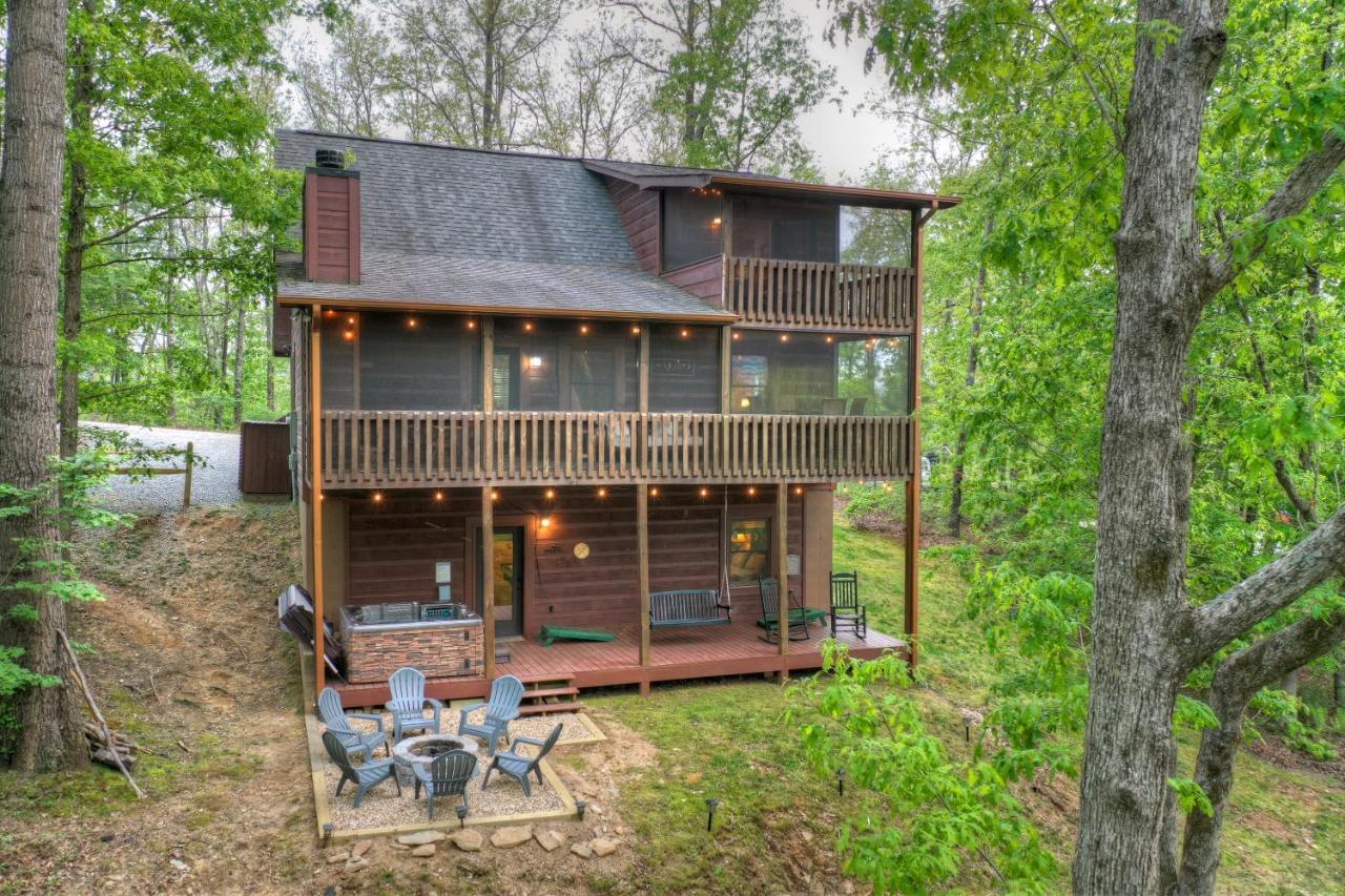 Escape & Enjoy! Haven With Game & Hot Tub *