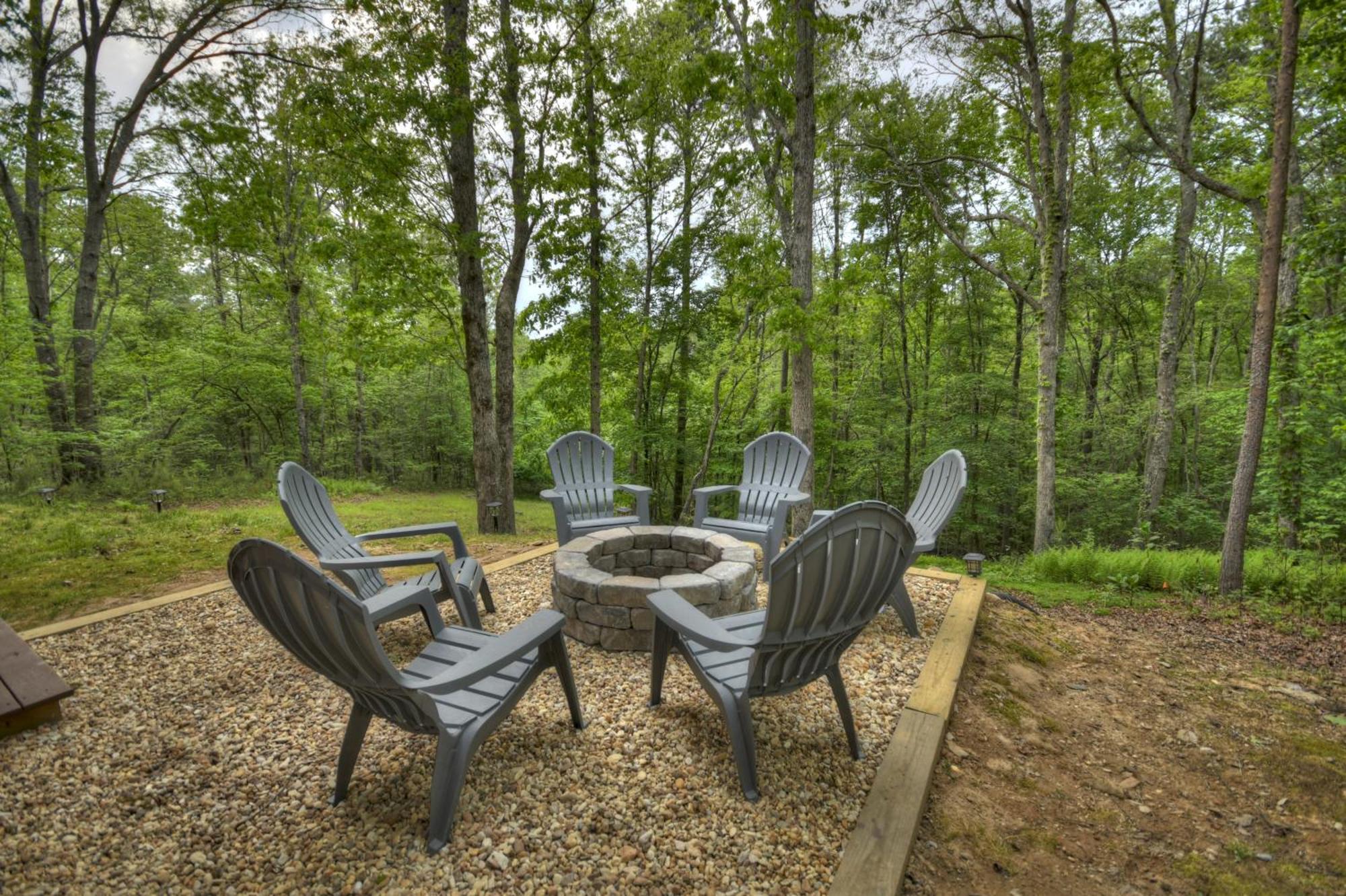 Hébergement de vacances Escape & Enjoy! Haven With Game & Hot Tub *